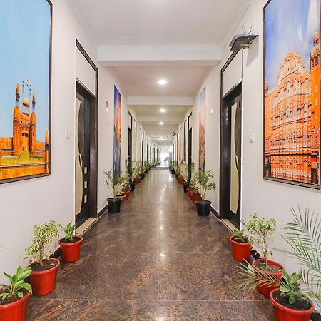 Fabhotel Rainbow Villa Near Igi Airport Ню Делхи Екстериор снимка