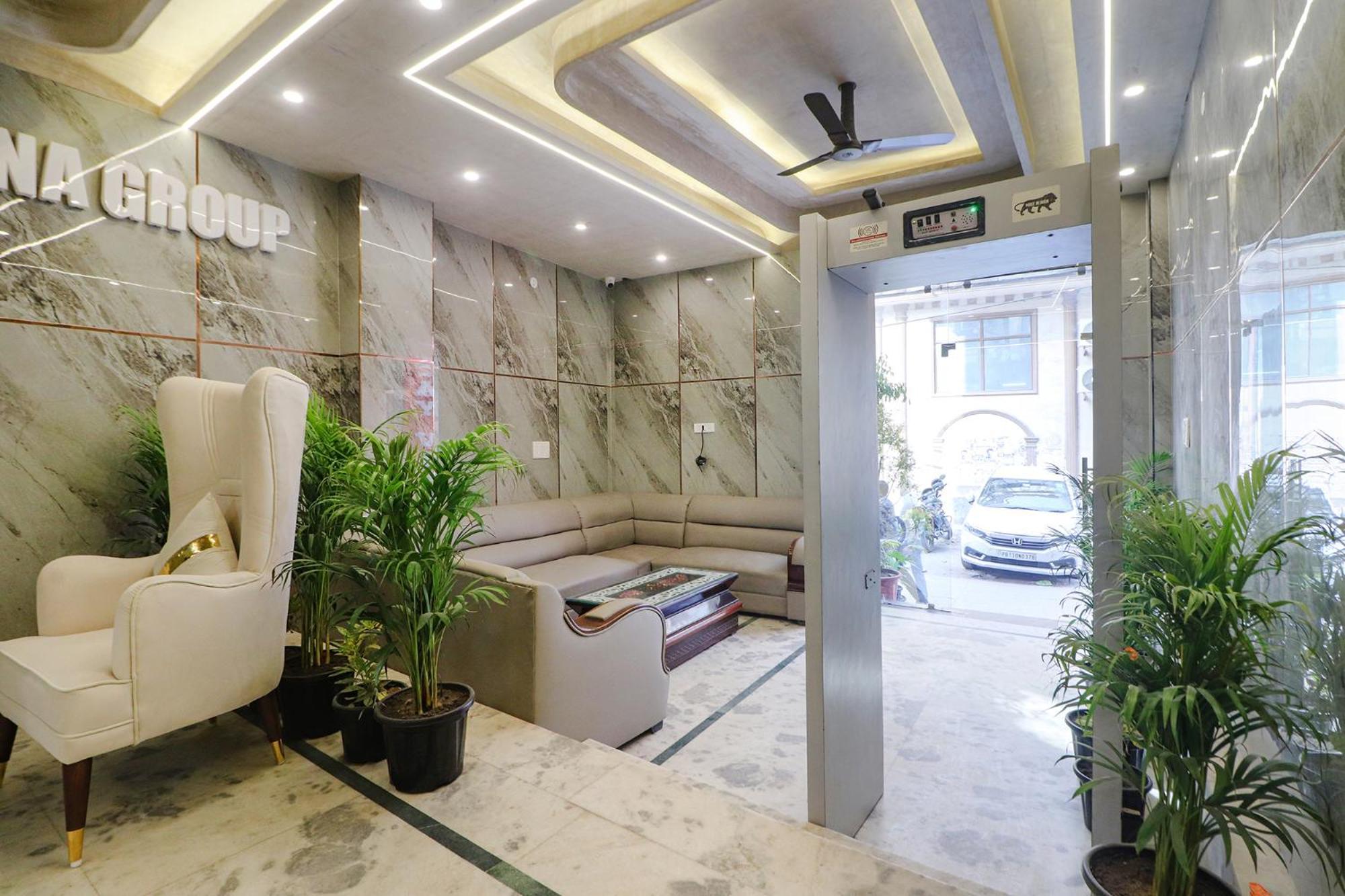 Fabhotel Rainbow Villa Near Igi Airport Ню Делхи Екстериор снимка