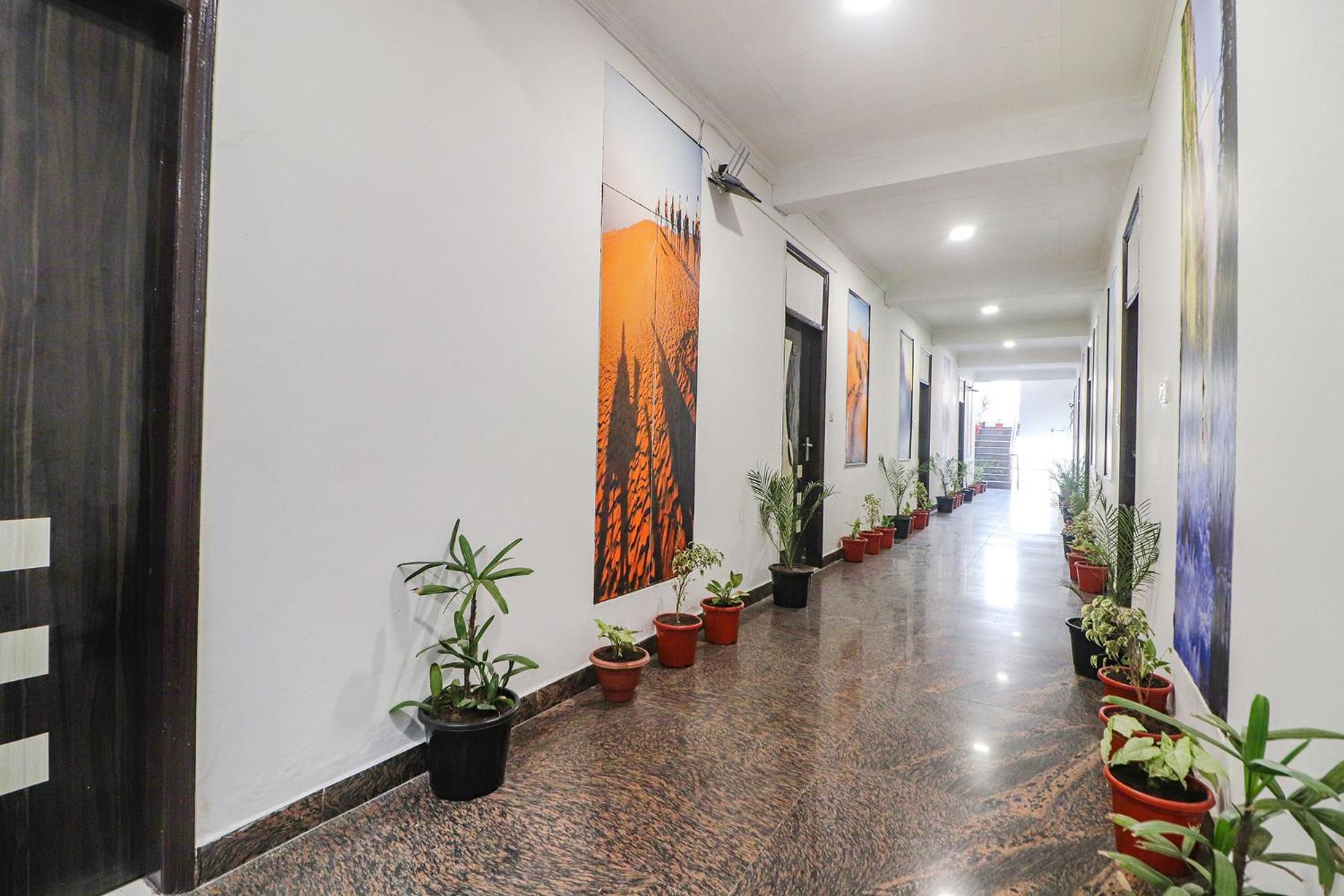 Fabhotel Rainbow Villa Near Igi Airport Ню Делхи Екстериор снимка