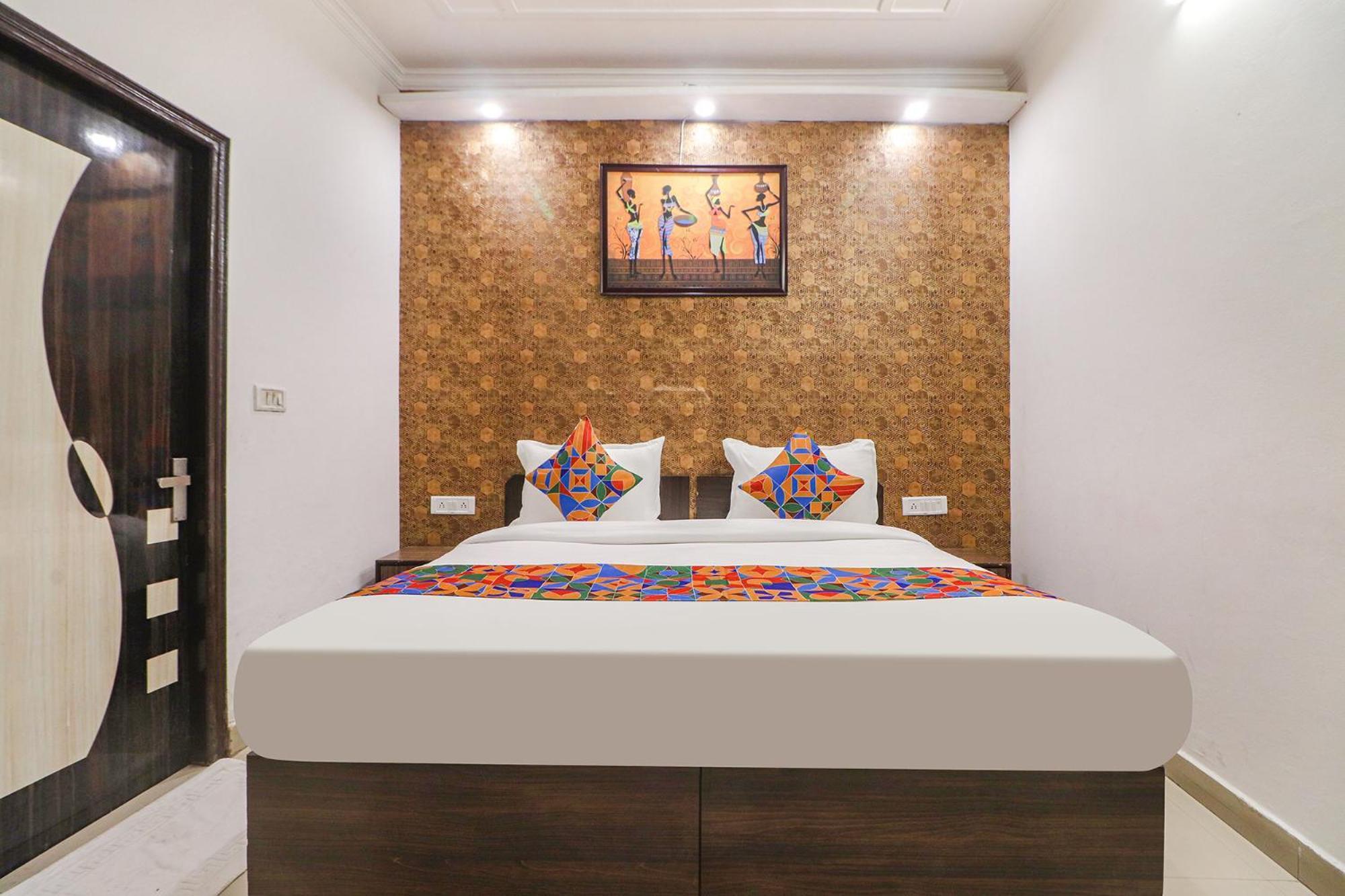 Fabhotel Rainbow Villa Near Igi Airport Ню Делхи Екстериор снимка